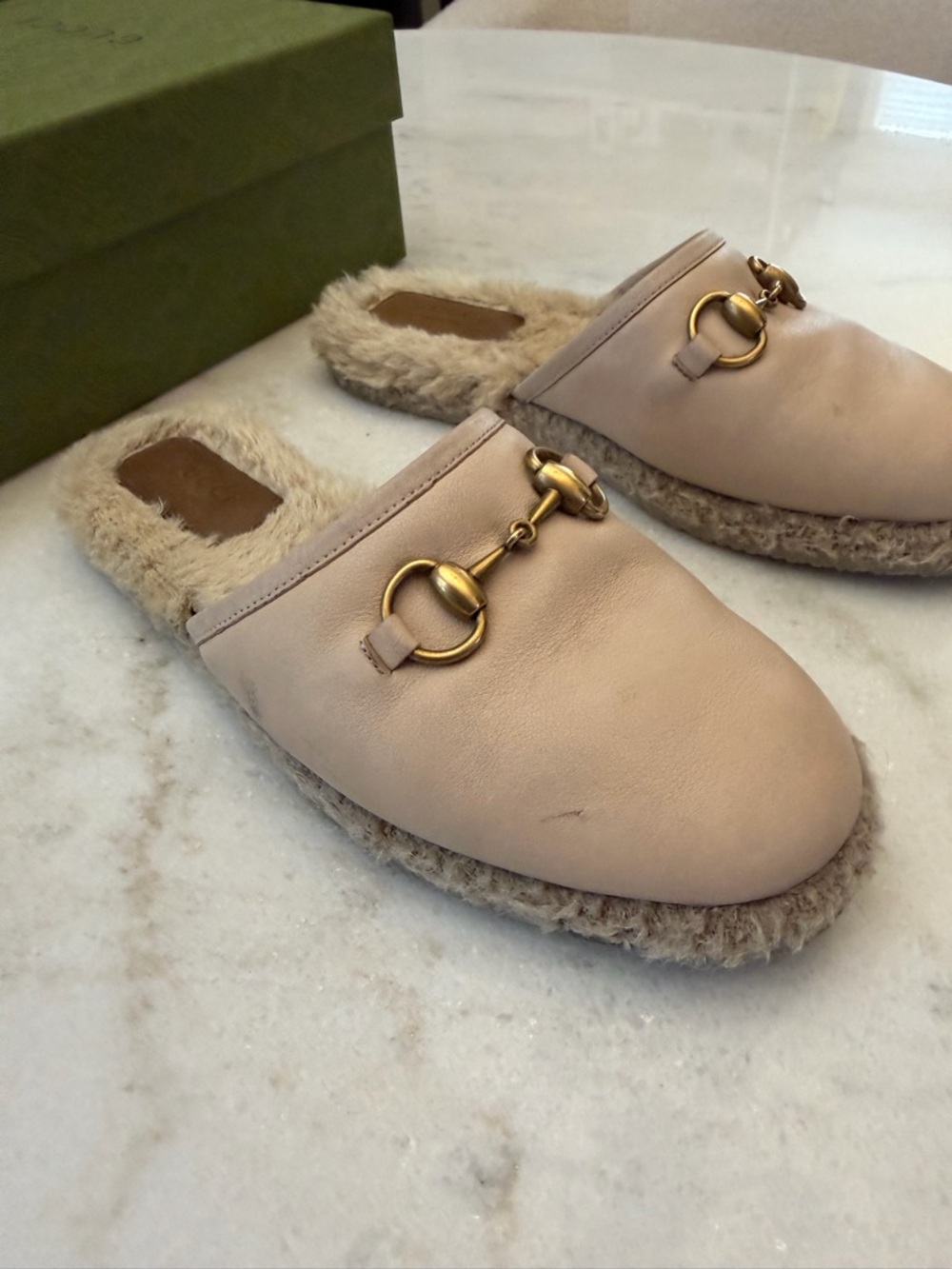 Gucci Beige Leather Fur-Lined Horsebit Mules - Picture 9 of 10